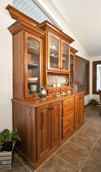 Hutch Assembly in Woodinville